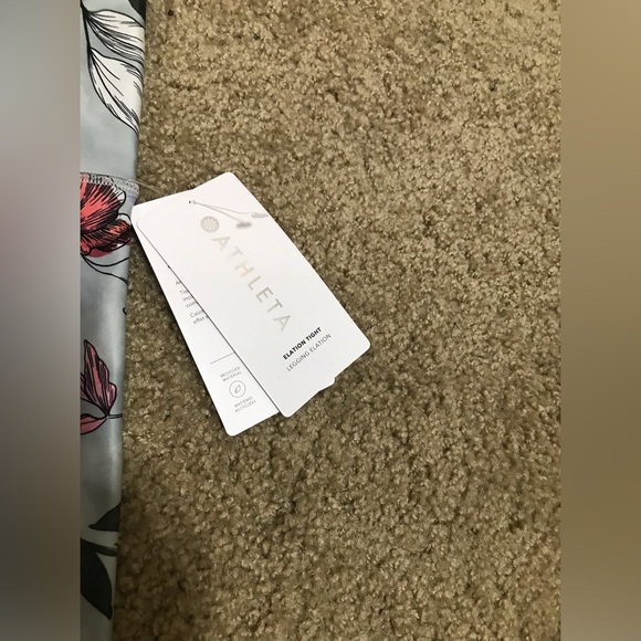 ATHLETA ELATION TIGHT - Picture 4 of 6